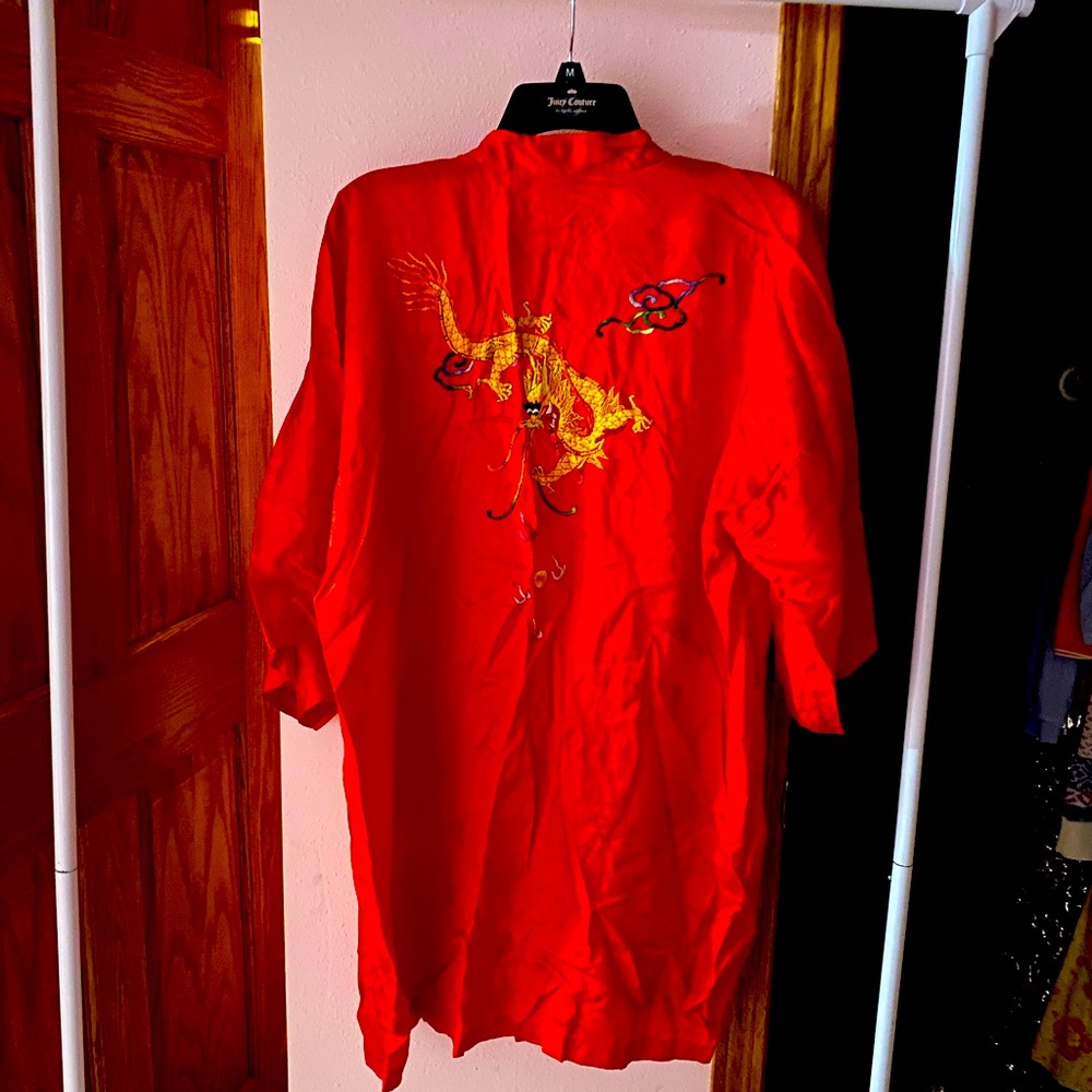 Vintage Silver Lake Red Chinese Dragon Embroidered Kimono Robe. Size Large